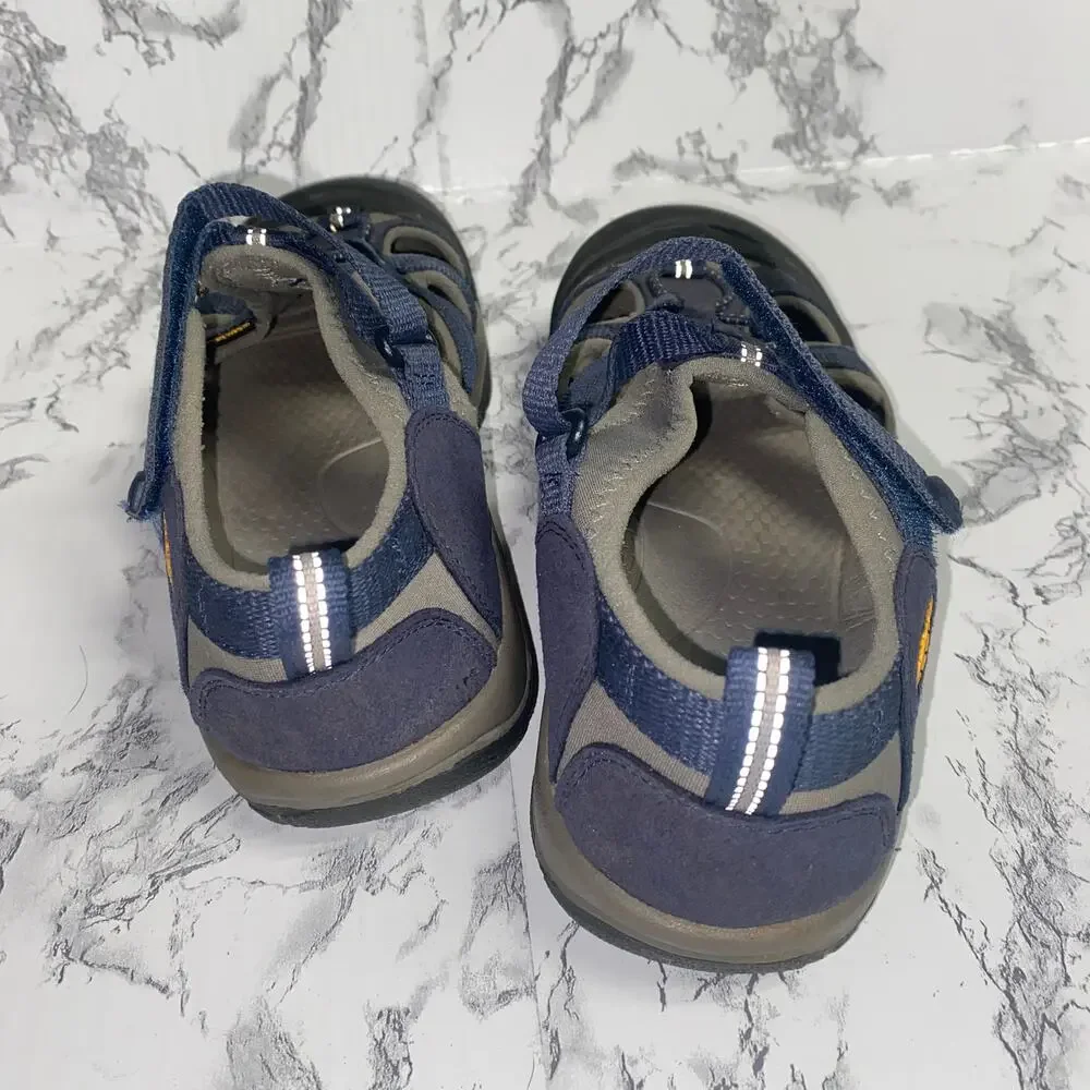 Keen Boys Big Kids Navy Blue Gray Venice H2 Sandals Youth Size 5